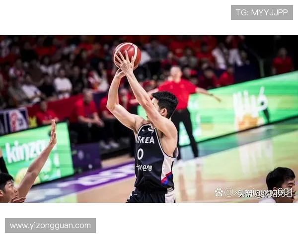 中国男篮力克韩国晋级亚洲杯四强 双星闪耀助力队伍复苏 中国男篮力克韩国晋级亚洲杯四强 双星闪耀助力队伍复苏