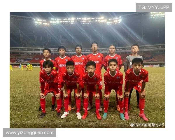 中国男足逆转取胜展现顽强斗志年轻球员爆发助力球队重燃世界杯希望