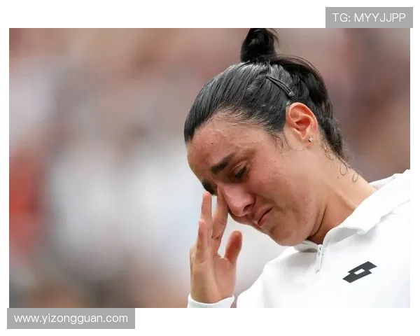 新赛季网坛群雄争锋年轻力量掀起更激烈的巅峰对决赛场风云热潮势