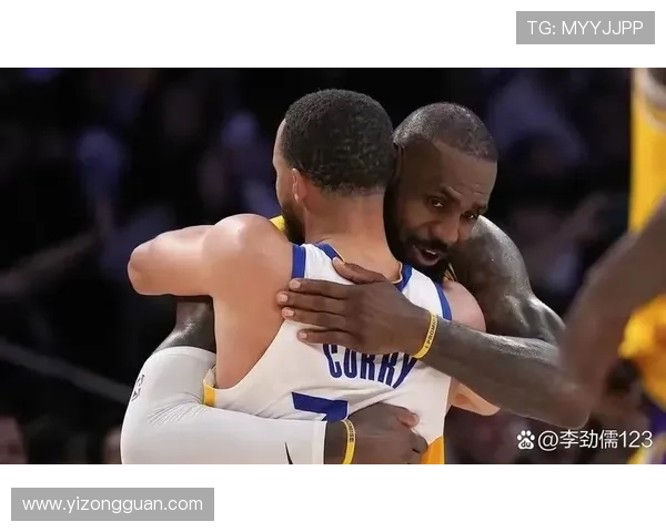 NBA季中焦点战升级联盟格局新变化球星竞争进入白热化阶段
